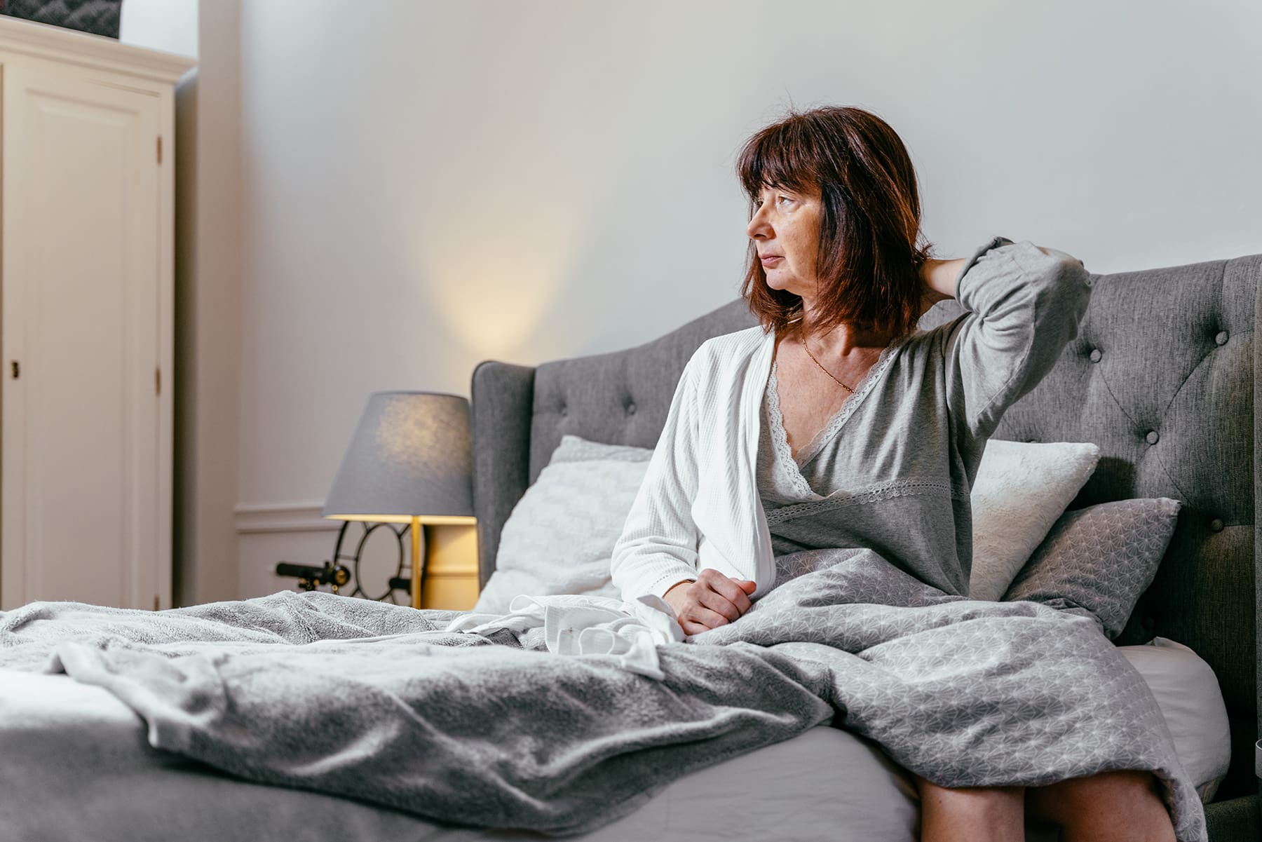 Low Estrogen Symptoms: What Happens When Your Estrogen Levels Drop